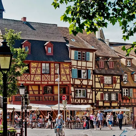 De L'ancien Relais 아파트호텔 3*