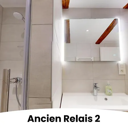 De L'ancien Relais 公寓式酒店 3*