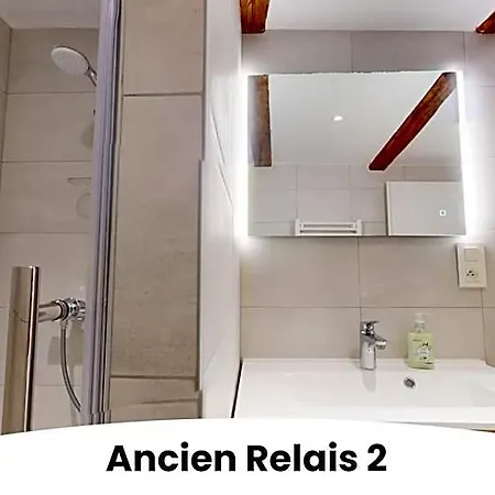 De L'ancien Relais Aparthotel 3*